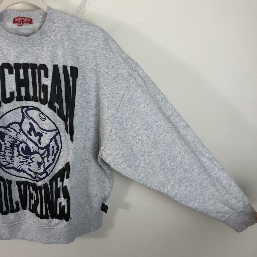 Michigan Wolverines Mitchell & Ness College Vault Crewneck Women's M Grey NCAA - Picture 6 of 14